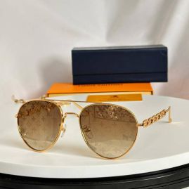 Picture of LV Sunglasses _SKUfw56808867fw